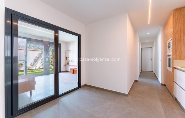 Reventa - Villa - San Miguel de Salinas - Bellavista