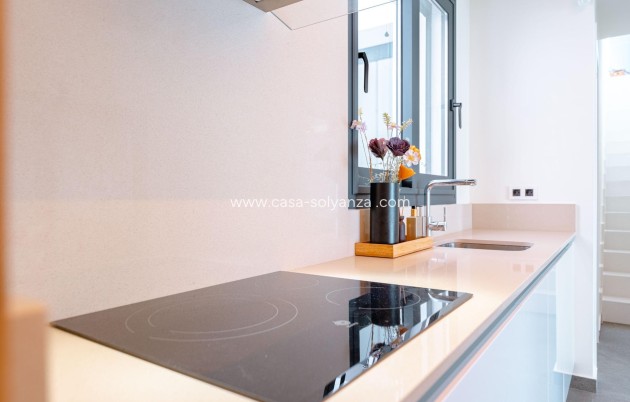 Reventa - Villa - San Miguel de Salinas - Bellavista