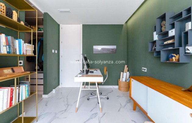 Reventa - Villa - San Miguel de Salinas - Bellavista