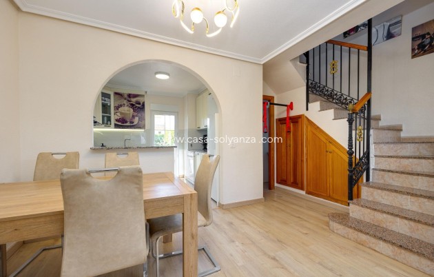 Reventa - Adosado - Torrevieja - Aguas nuevas