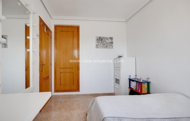 Reventa - Adosado - Torrevieja - Aguas nuevas