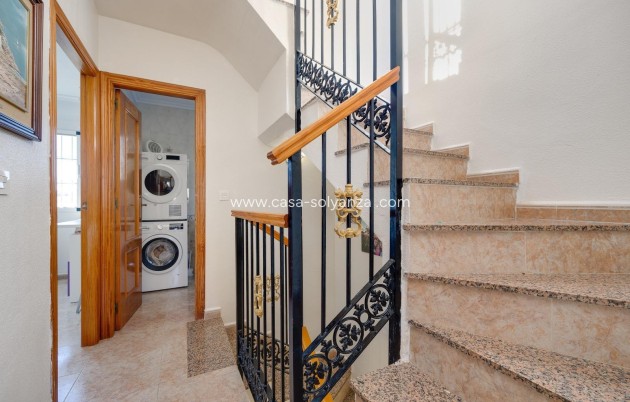 Reventa - Adosado - Torrevieja - Aguas nuevas