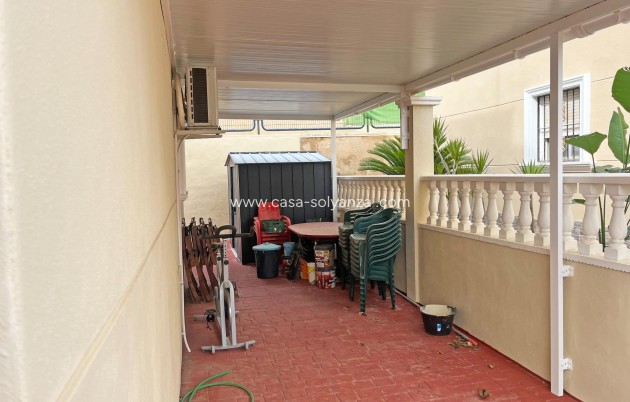 Reventa - Apartamento / piso - San Miguel de Salinas - Las Filipinas