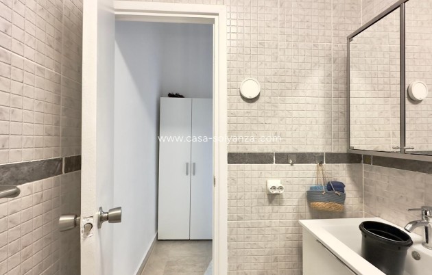 Reventa - Adosado - Torrevieja - La Siesta