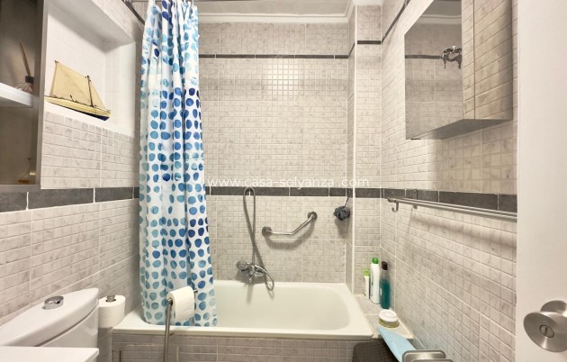 Reventa - Adosado - Torrevieja - La Siesta