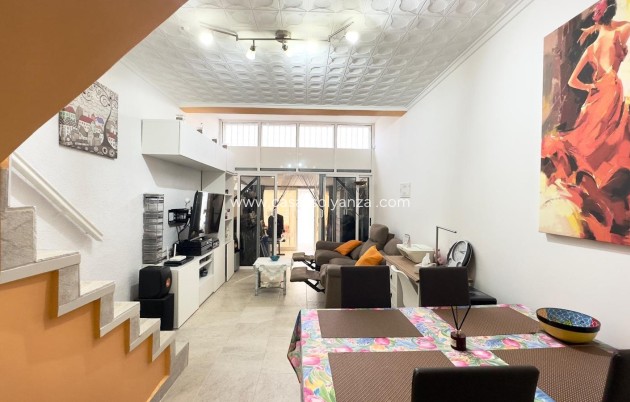 Reventa - Adosado - Torrevieja - La Siesta