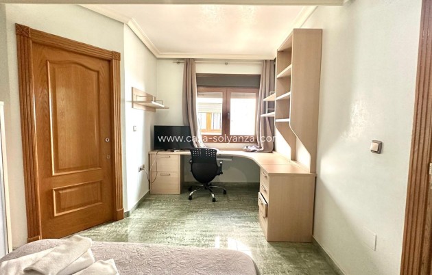 Wiederverkauf - Wohnung - Torrevieja