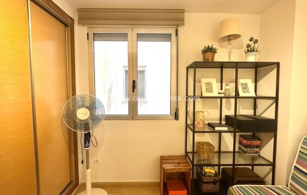 Reventa - Apartamento / piso - Torrevieja - La Mata