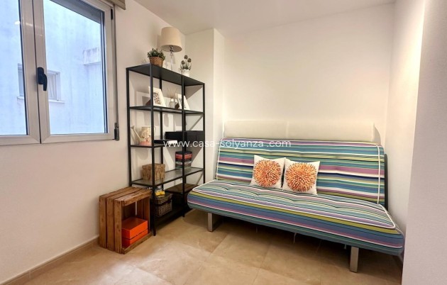 Reventa - Apartamento / piso - Torrevieja - La Mata