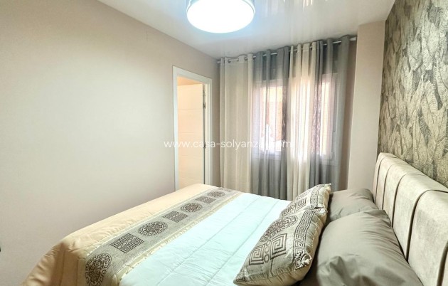 Reventa - Apartamento / piso - Torrevieja - Center