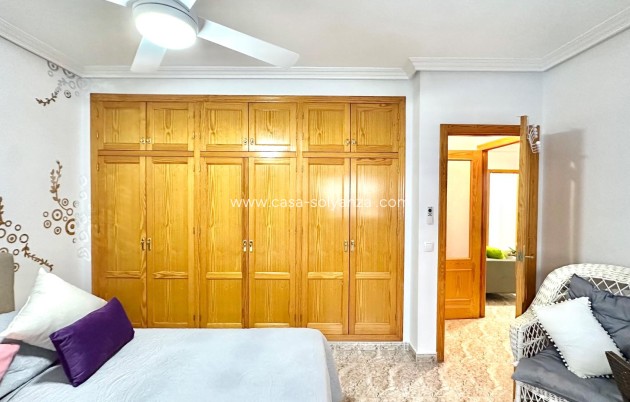 Reventa - Apartamento / piso - Torrevieja - Center