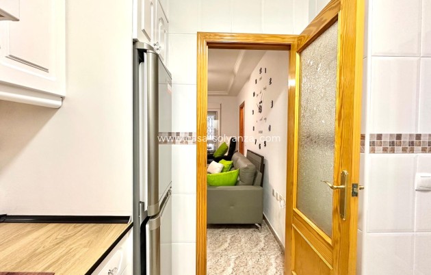 Reventa - Apartamento / piso - Torrevieja - Center