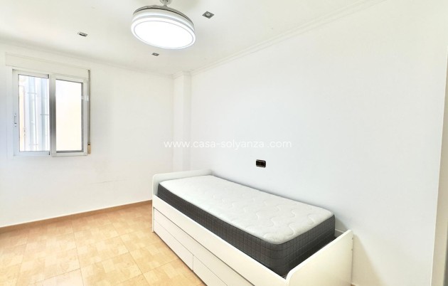 Reventa - Apartamento / piso - Torrevieja - Center