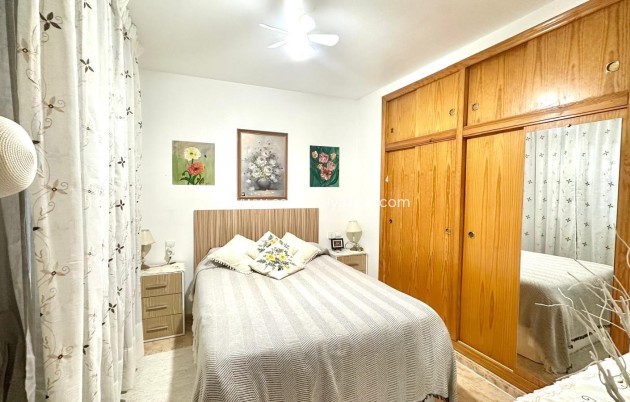 Reventa - Apartamento / piso - Torrevieja - Center