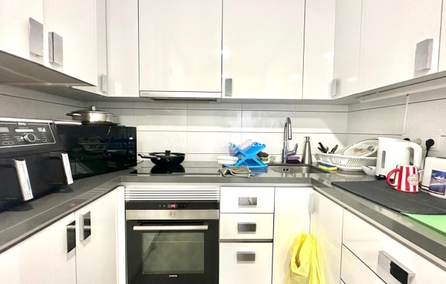 Wiederverkauf - Wohnung - Torrevieja