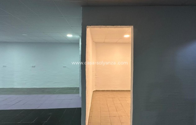 Reventa - Comercial - Torrevieja - Paseo Maritimo