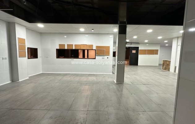 Reventa - Comercial - Torrevieja - Paseo Maritimo