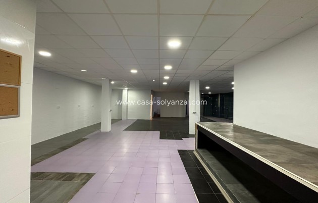 Reventa - Comercial - Torrevieja - Paseo Maritimo