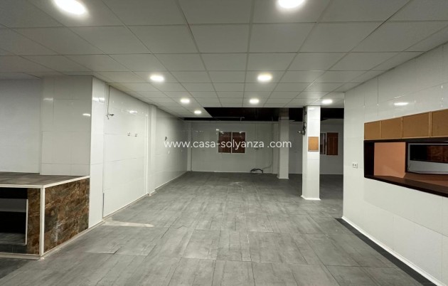 Reventa - Comercial - Torrevieja - Paseo Maritimo