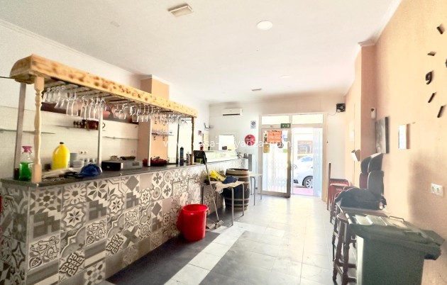 Wiederverkauf - Kommerziell - Torrevieja