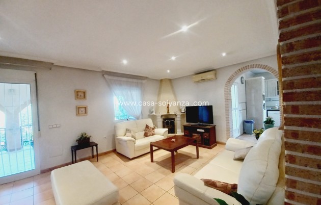 Resale - Villa - Canadas De San Pedro - Inland