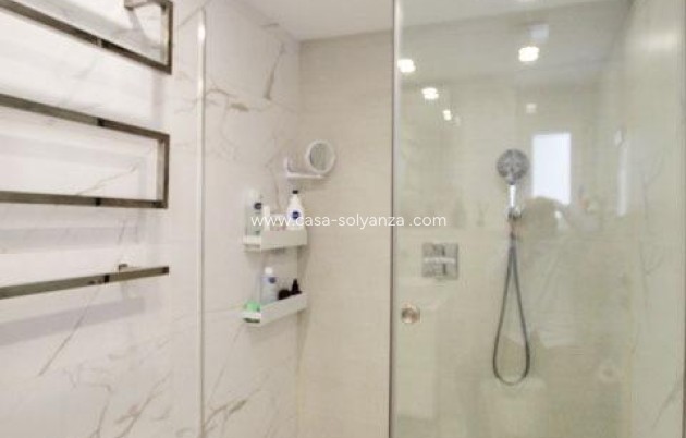 Wiederverkauf - Wohnung - Torrevieja