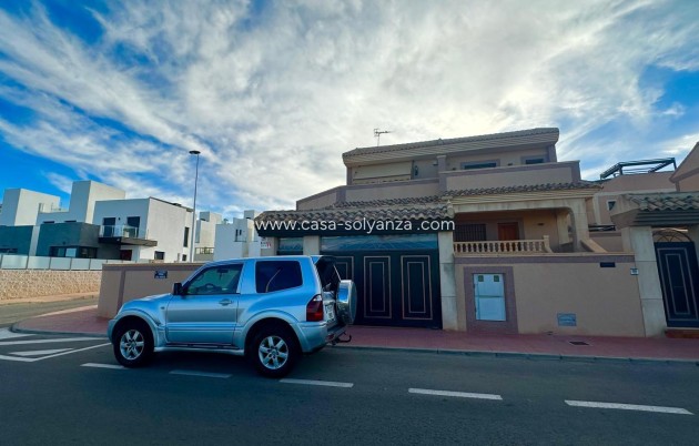 Reventa - Adosado - Torrevieja - La Siesta