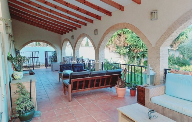 Resale - Villa - Canadas De San Pedro - Inland