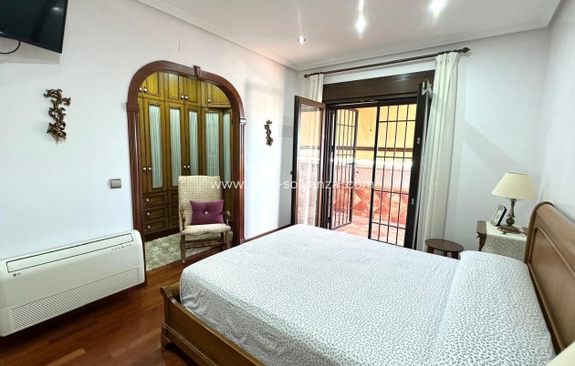 Reventa - Adosado - Torrevieja - La Siesta