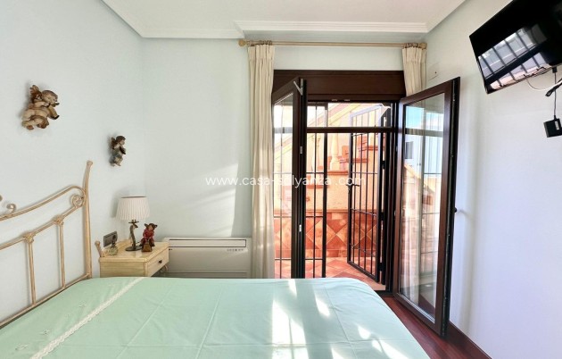 Reventa - Adosado - Torrevieja - La Siesta