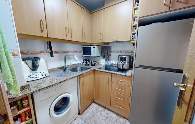 Reventa - Apartamento / piso - Torrevieja - Estacion Autobuses