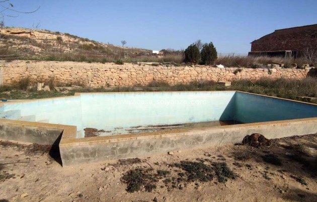 Resale - Country Property/Finca - Pinoso - Inland