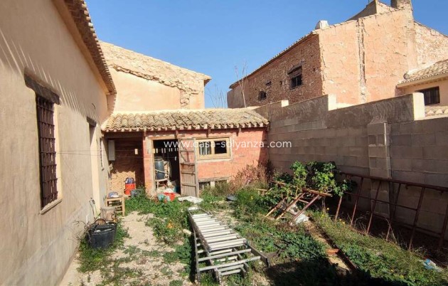Resale - Country Property/Finca - Pinoso - Inland