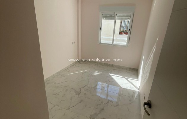 Reventa - Flat - Torrevieja - Acequion