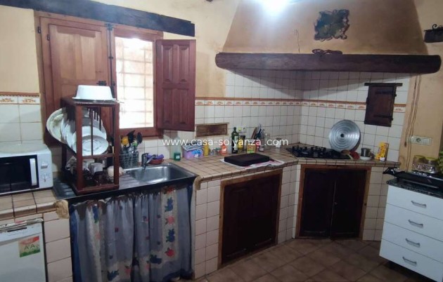 Resale - Country Property/Finca - Pinoso - Inland