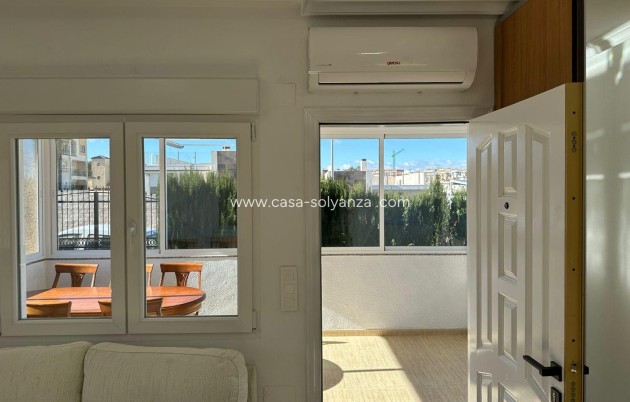 Reventa - Villa - Torrevieja - VILLAMARTIN