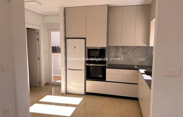 Reventa - Villa - Torrevieja - VILLAMARTIN