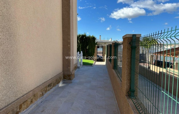 Reventa - Villa - Torrevieja - VILLAMARTIN