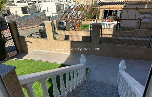 Reventa - Villa - Torrevieja - VILLAMARTIN