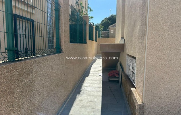 Reventa - Villa - Torrevieja - VILLAMARTIN