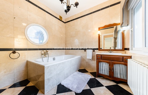 Reventa - Villa - Dehesa De Campoamor - Costa Blanca