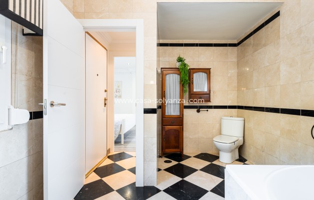 Reventa - Villa - Dehesa De Campoamor - Costa Blanca