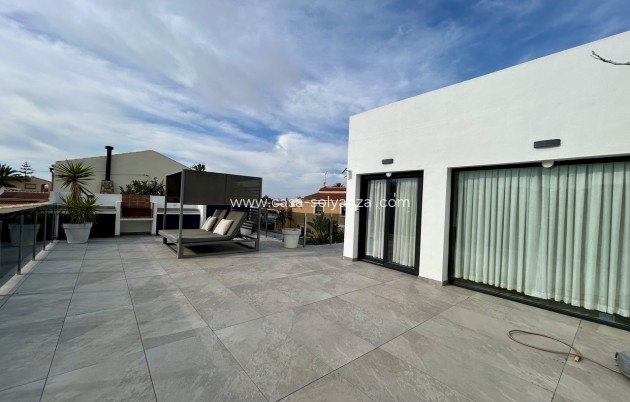 Reventa - Villa - Los Balcones - Costa Blanca