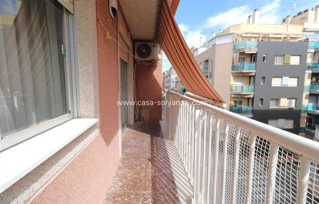 Reventa - Apartamento / piso - Torrevieja - Acequion
