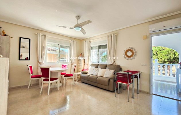 Reventa - Villa - Ciudad Quesada - Costa Blanca