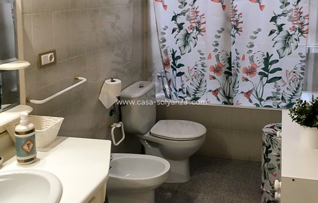 Herverkoop - Adosado - Santa Pola