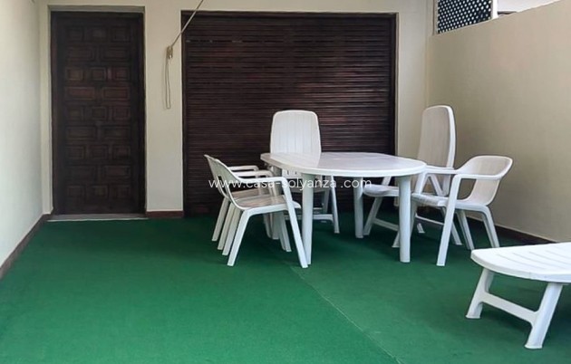 Herverkoop - Adosado - Santa Pola