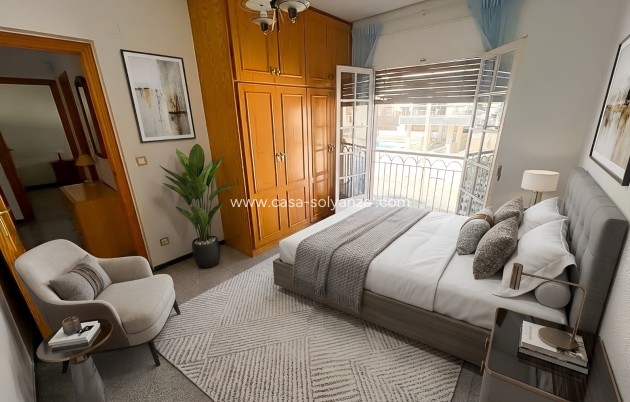 Herverkoop - Adosado - Santa Pola