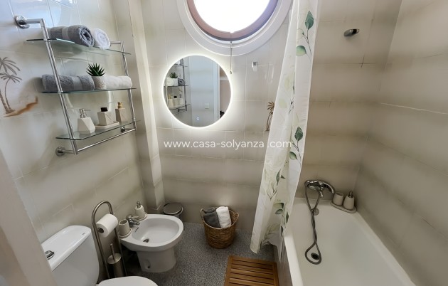 Herverkoop - Adosado - Santa Pola