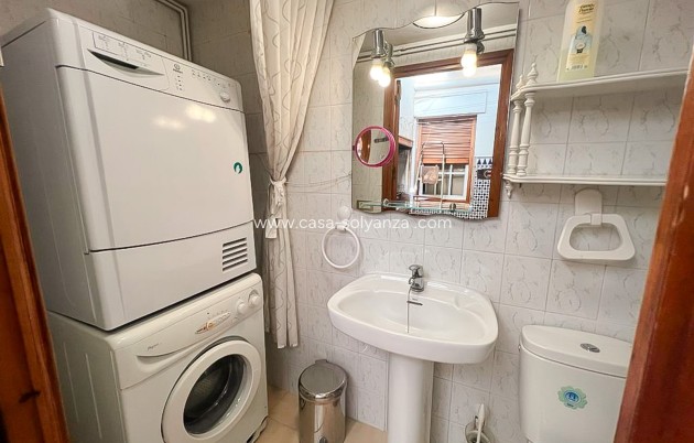 Herverkoop - Adosado - Santa Pola